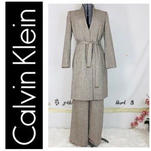 Calvin Klein woman’s 2 pcs suit, Long Stand-Collar